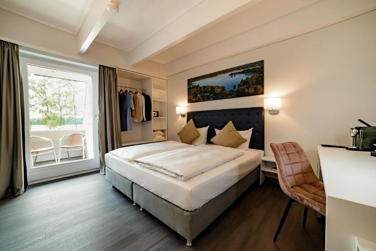 Seehotel Am Tankumsee Isenbuettel Bagian luar foto